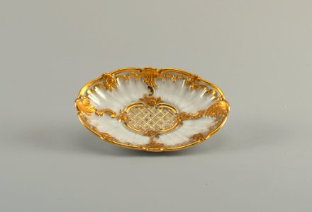 Dish, ca. 1840 (CH 18442641) photo