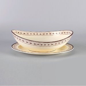Dish, Ladle And Tray (England), ca. 1780 (CH 18349943-7)