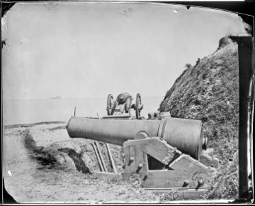 Distant view of Fort Sumter, 1865 - NARA - 524491
