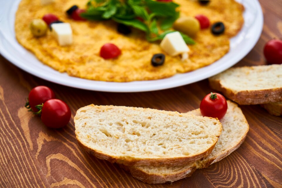 Bread tomato nutrition