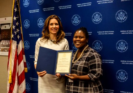 Distinguished Humphrey Fellowship (30009144101)