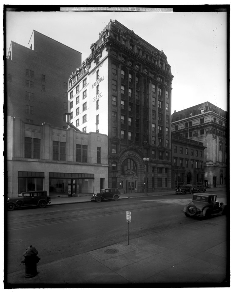 DISTRICT NATIONAL BANK EXTERIOR LCCN2016861546