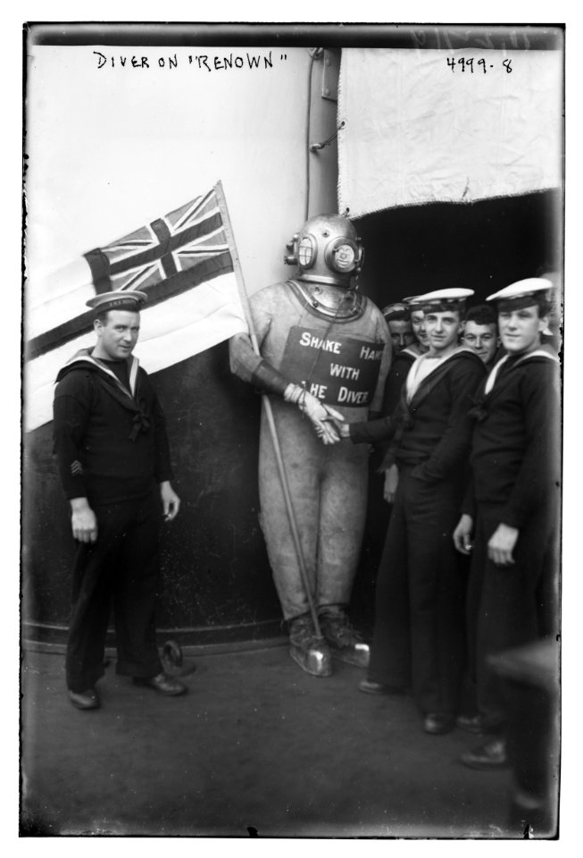 Diver on RENOWN LCCN2014709397