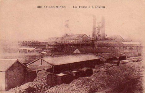 Divion - Fosse n° 5 - 5 bis des mines de Bruay (C)