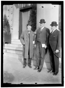DIX, JOHN A. GOVERNOR OF NEW YORK, 1910-1912. RIGHT, WITH SULZER LCCN2016864141