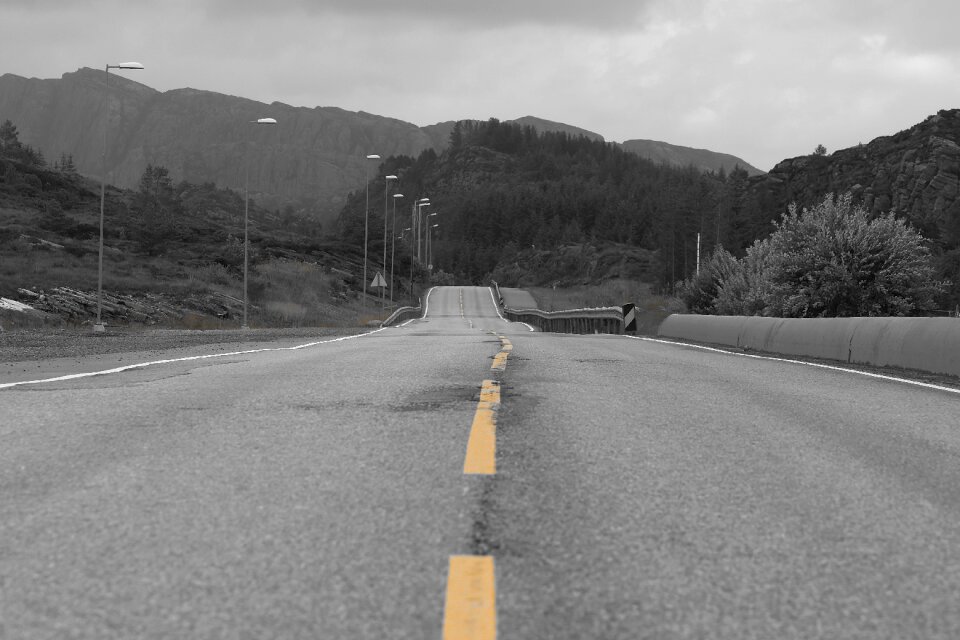 Way asphalt travel
