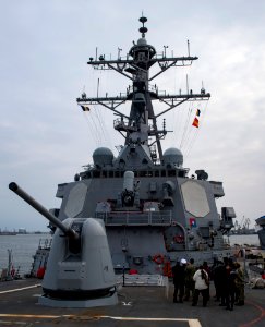 180220-N-RG482-162 (39504241275)