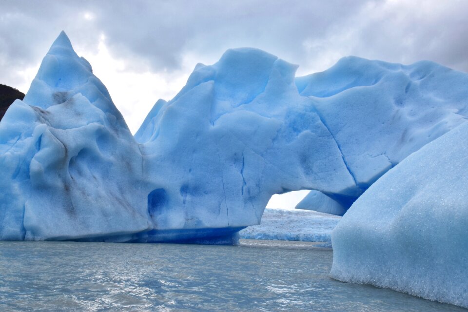Water frozen melting
