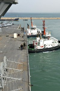 180308-N-QR145-106 (40650327242)