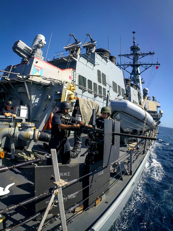 180404-N-JI086-541 (41204940932)