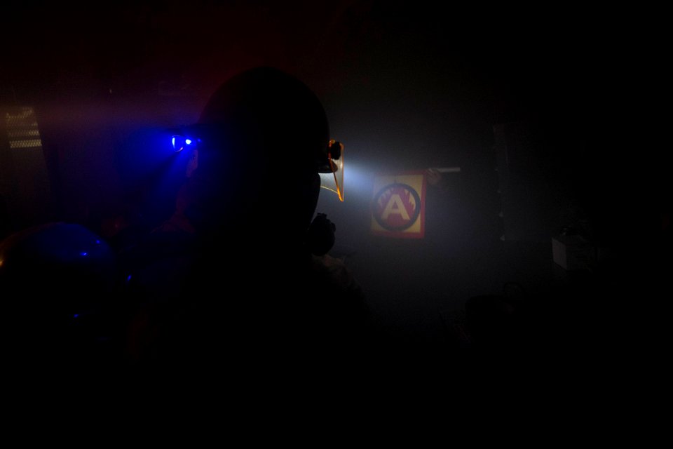 180416-N-KP946-057 (40622923905)