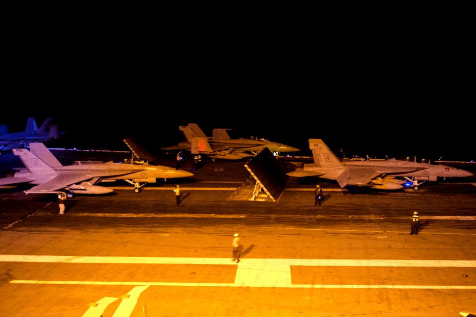 180416-N-LI081-009 (27740466778)