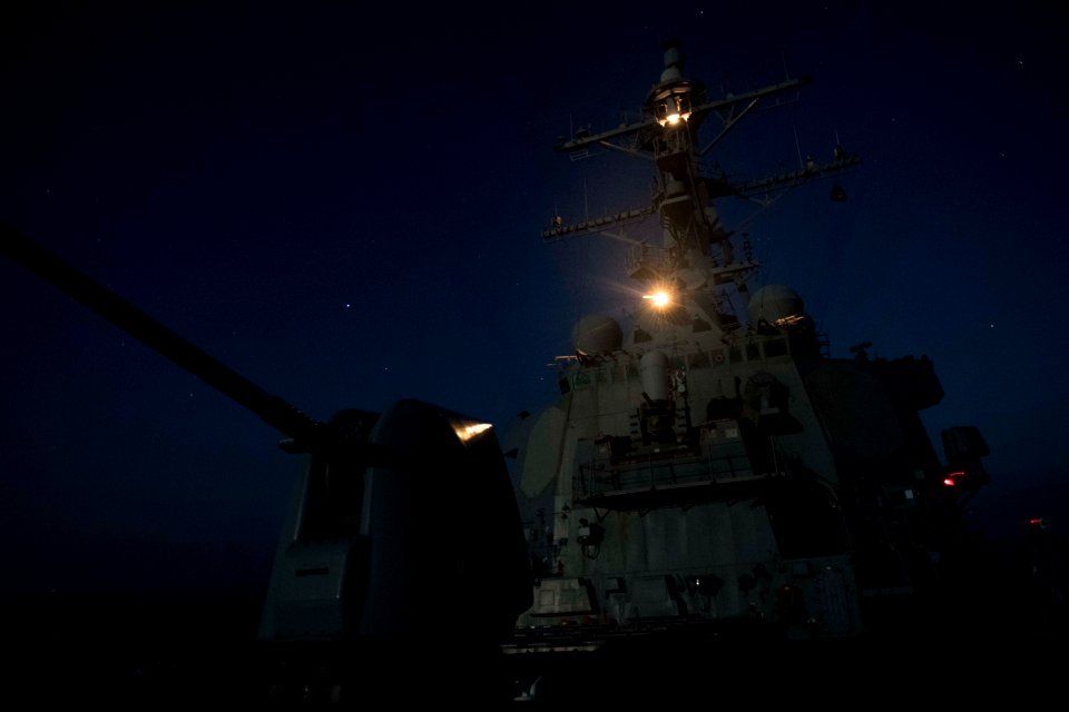 180429-N-KP946-0071 (41108876764)