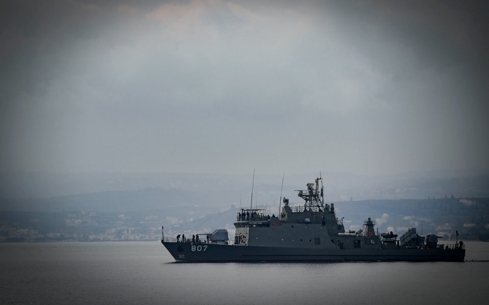180430-N-UY653-089 (41127799834)