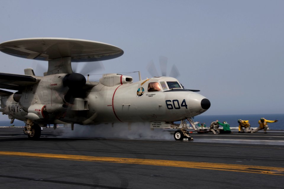 180504-N-EA818-0136 (41045097645)
