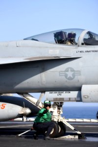 180506-N-EA818-0076 (41045140595)