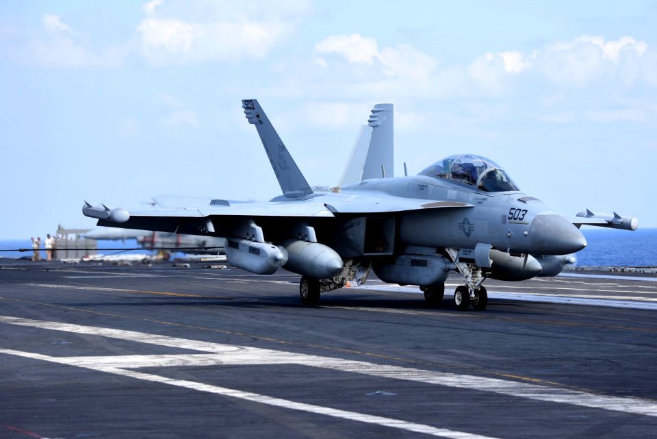 180508-N-EA818-0239 (40183352100)