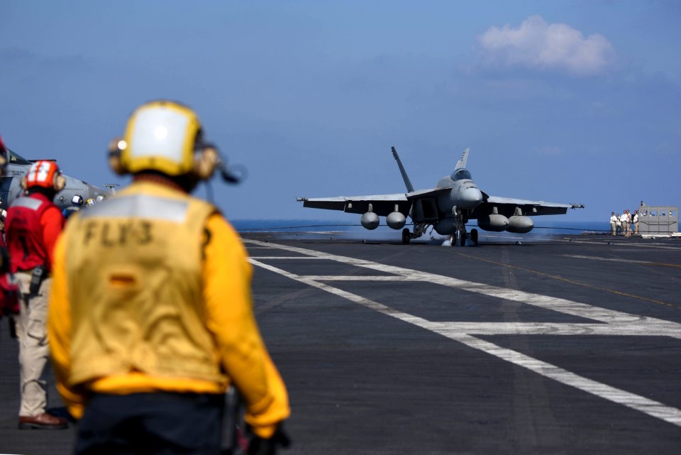 180509-N-EA818-0162 (42011588731)