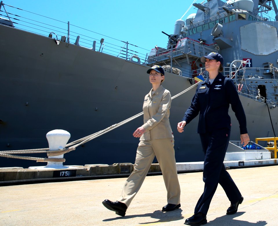 180601-N-FG909-0113 - Sailors walk the pier in the two-piece flame-resistant organizational clothing variant prototype on June 1, 2018. US Navy Photo