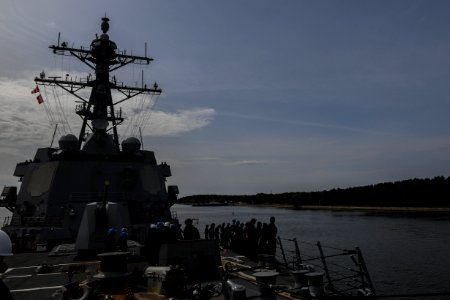 180603-N-FP878-053 (41821617324)