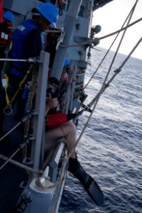180603-N-KP946-0123 (40770841810)