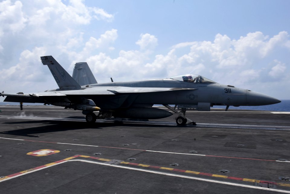 180611-N-EA818-0171 (28875313688)