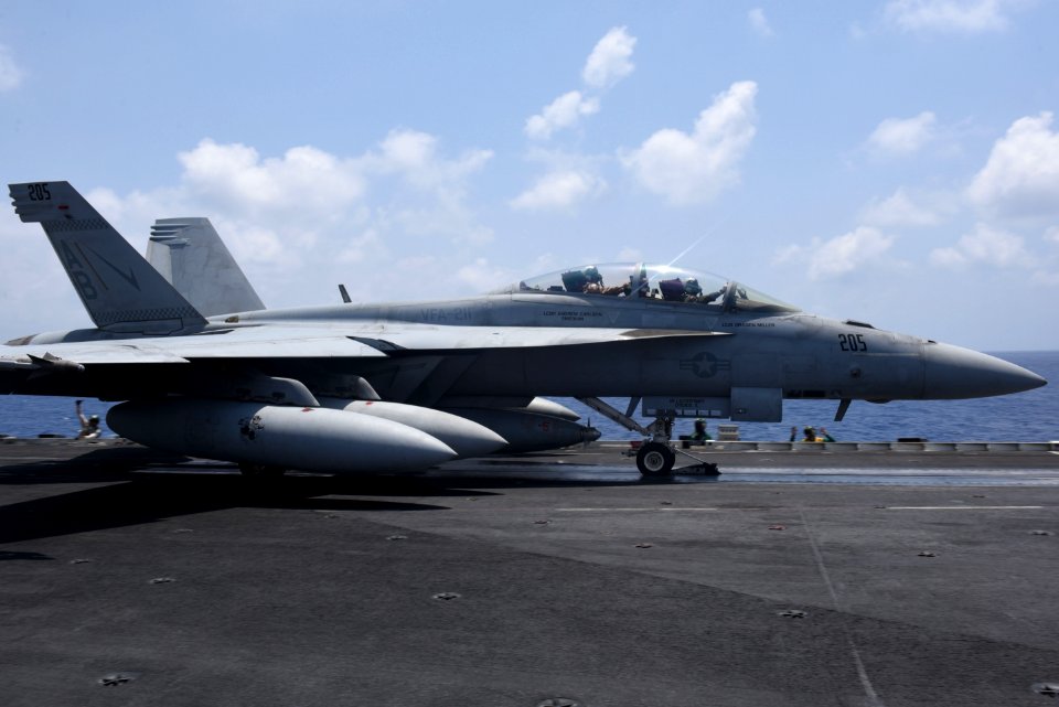 180611-N-EA818-0340 (28875311678)