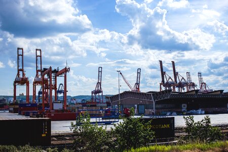 Cargo container containers