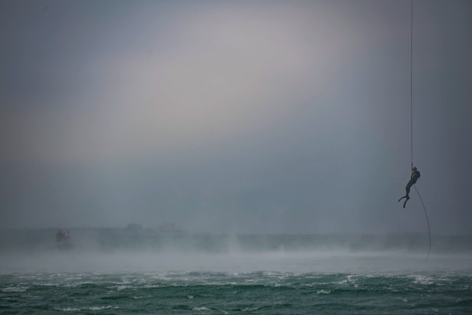 180625-N-JI086-514 (42683438235)