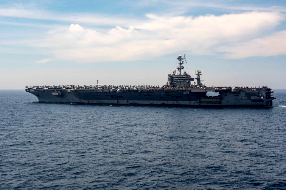 180708-N-DZ642-0103 (28470971727)