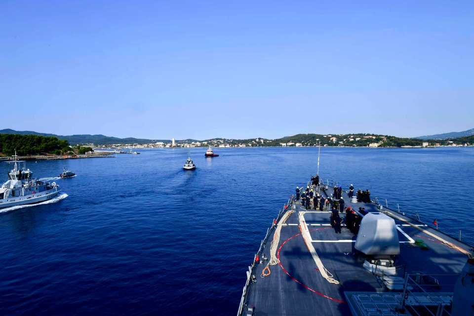 180819-N-QR145-034 (43430773524)