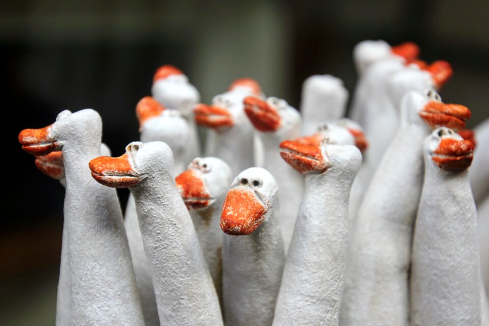 Family outing ducks sculpture