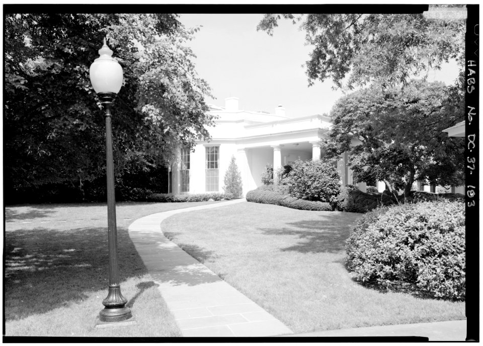 183 south grounds view looking nw