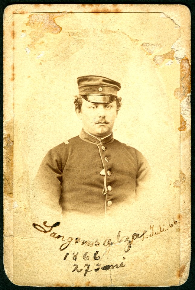 1866-06-27 Battle of Schlacht bei Langensalza CDV anonymer Fotograf, Juli, Brustbild Soldat Friedrich Sahlfeld, Königlich Hannoverscher Feld-Apotheker, Bildseite