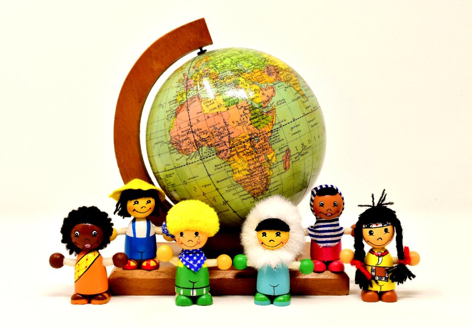 Globe worldwide figures