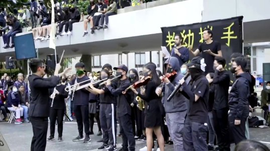 Chater Garden assembly singing view 20191130