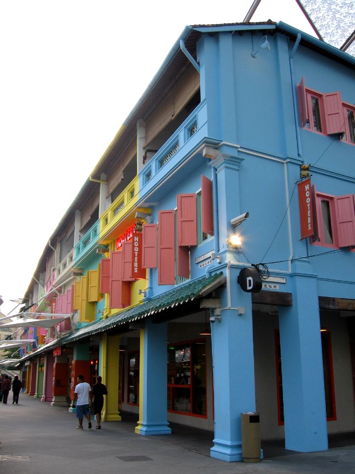 Clarke Quay 31, Feb 06