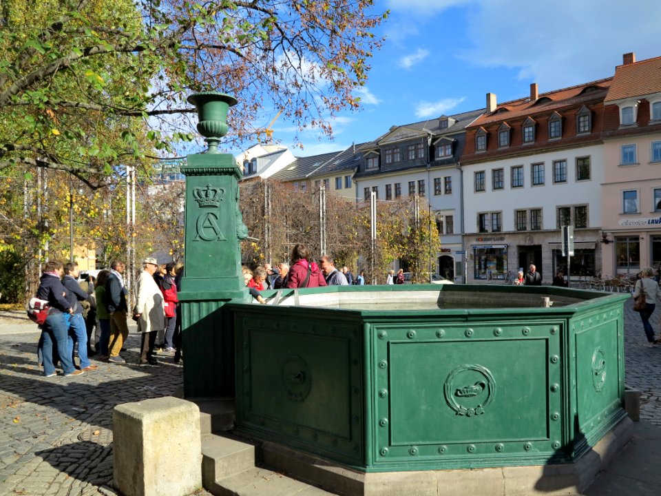 CoudraysGoethebrunnenWeimarerFrauenplan