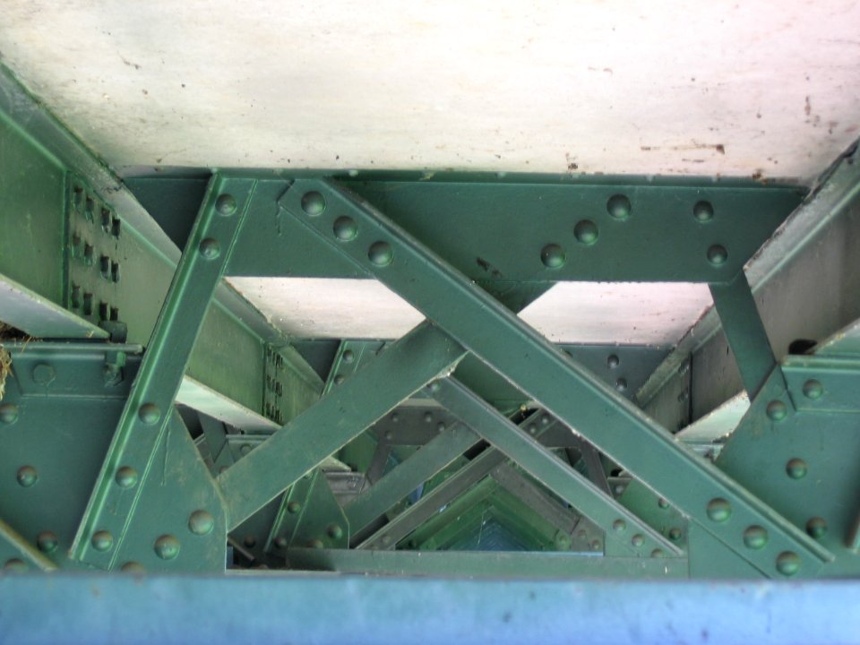 D-BW-Kressbronn-Langenargen - Hängebrücke über die Argen - Querträger