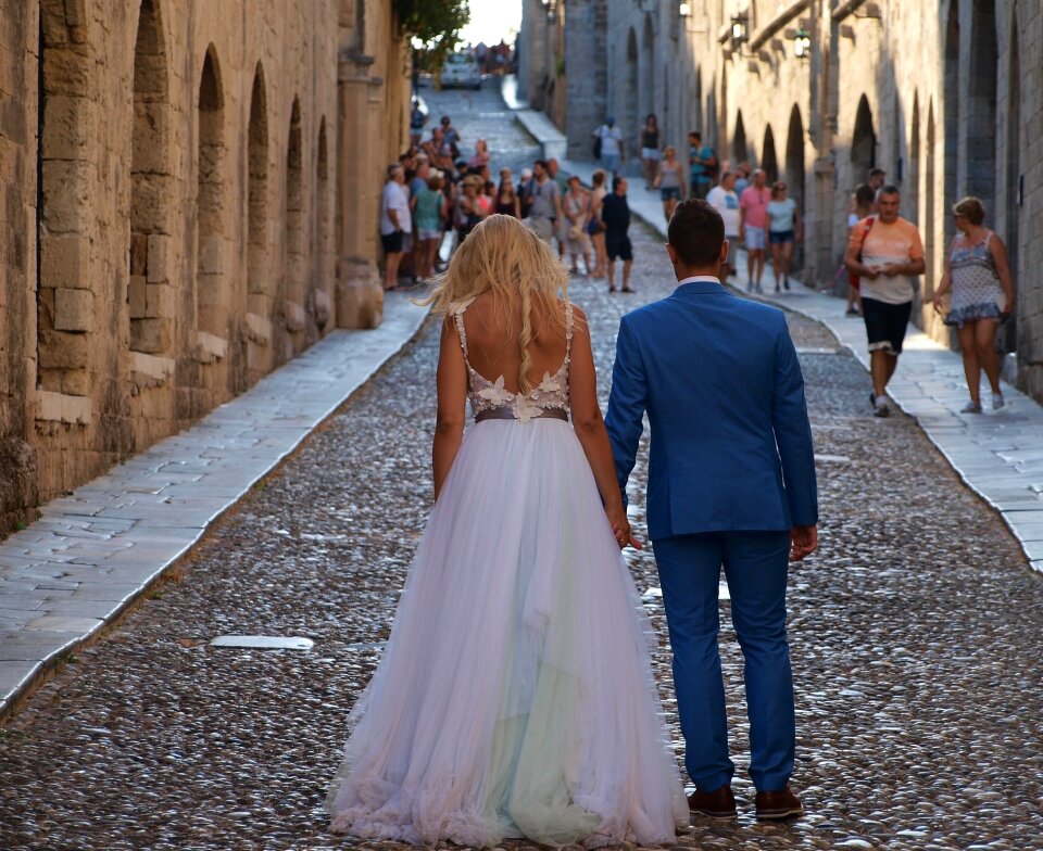 Bride groom in love