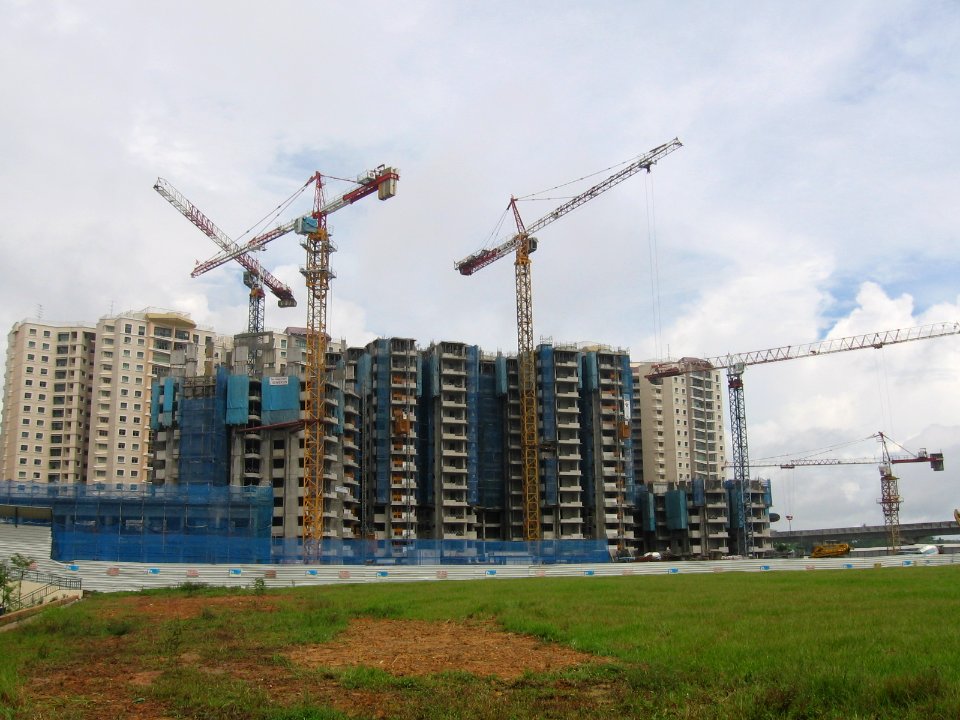 Edgedale, Block of flats under construction, Jan 06