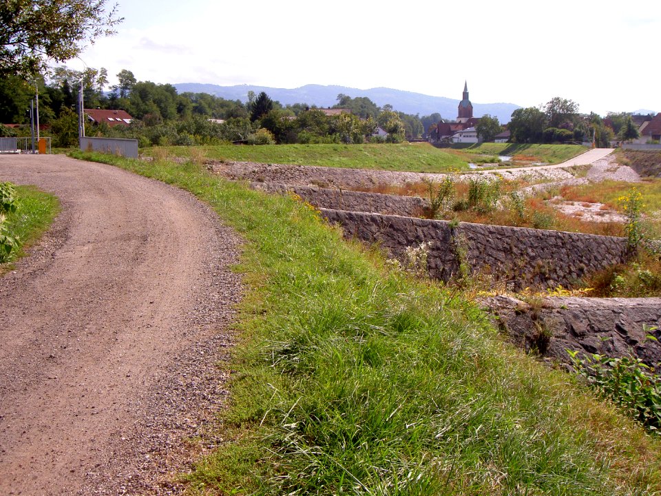 Erlach-Abzweig-Renchflutkanal 01