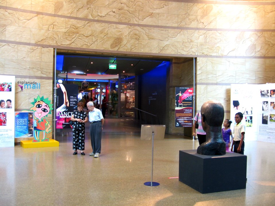 Esplanade Mall 2, Aug 06