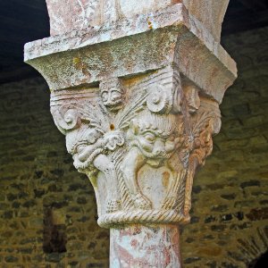 F10 19.1.Abbaye de Cuxa.0024