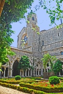 F10 53 Abbaye de Fontfroide.0022