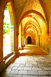 F10 53 Abbaye de Fontfroide.Nordgalerie.0038