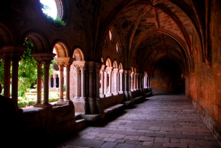 F10 53 Abbaye de Fontfroide.Orig.0026