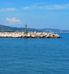 Faro verde porto giulianova photo