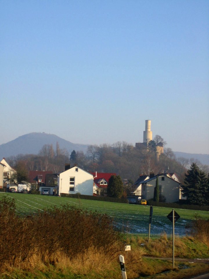 Felsburg in Felsberg