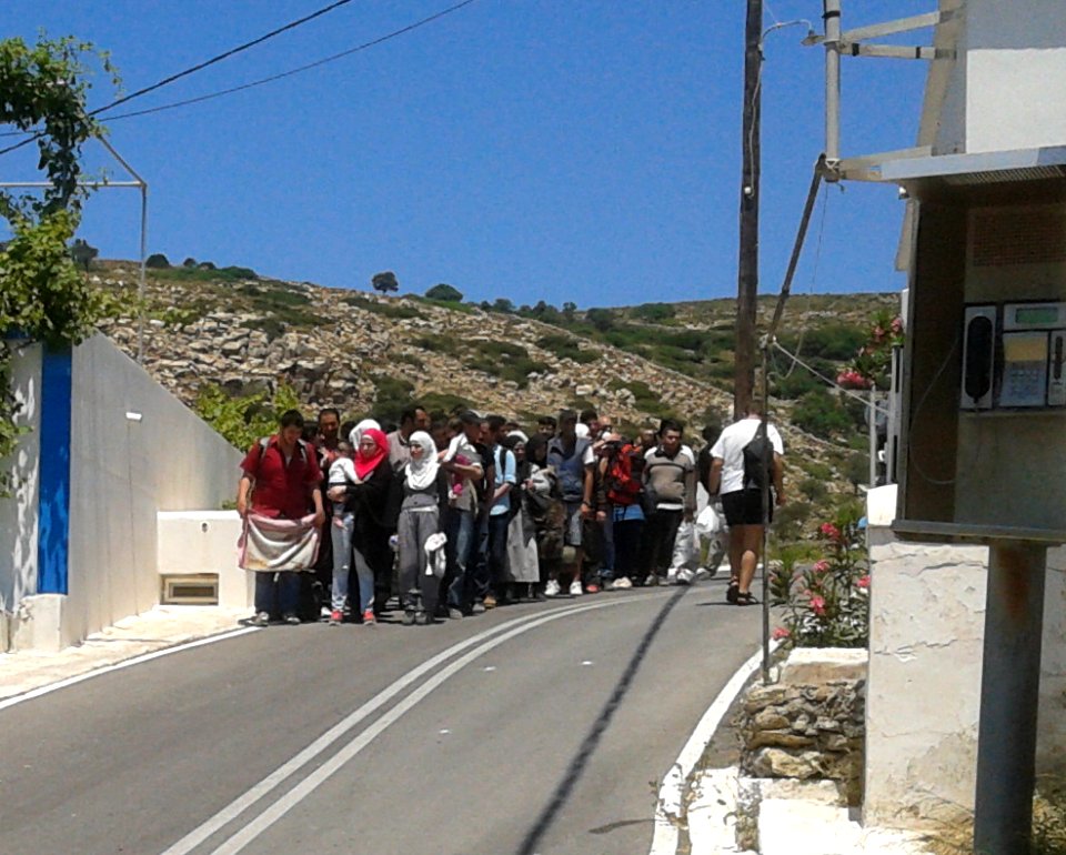 Flüchtlinge auf der Insel Agathonisi IMG 0395Flüchtlinge
